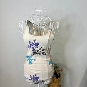 Cute vintage y2k grey floral tank
